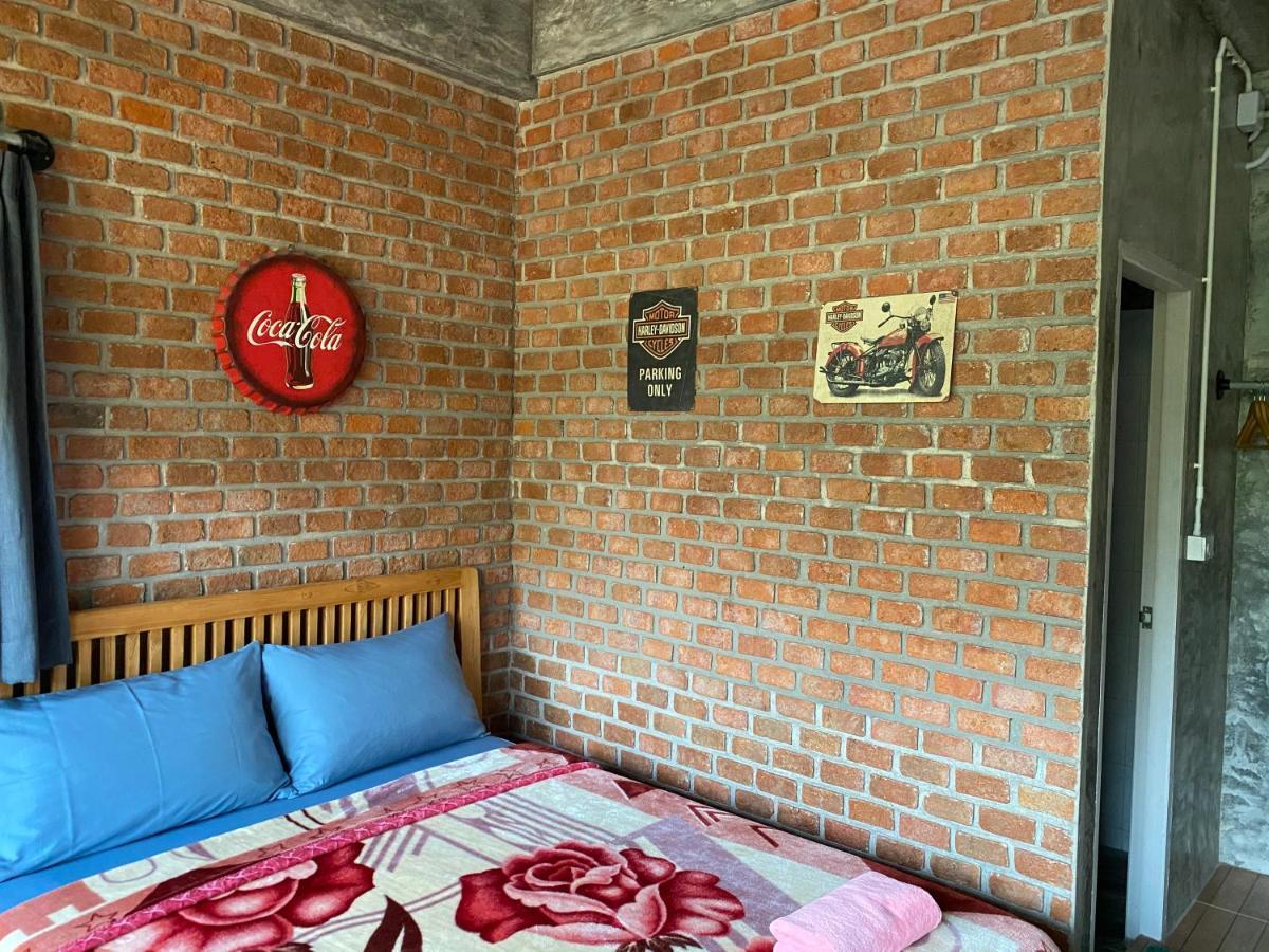 Homestay Pilokmyhome ที่พักเหมืองปิล็อก บ้านอีต่อง *